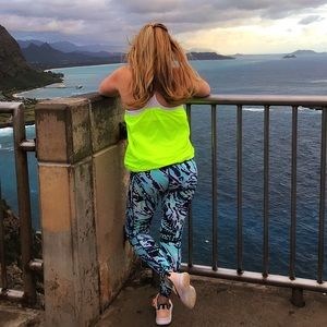 Lilly Pulitzer Luxletic crash the bash 7/8 legging